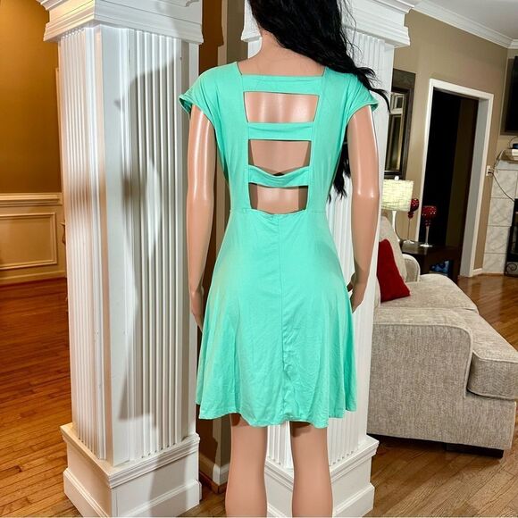 Super soft mint open ladder back dress - Picture 7 of 9